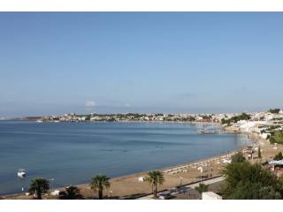 Beach Front Residence, Altinkum