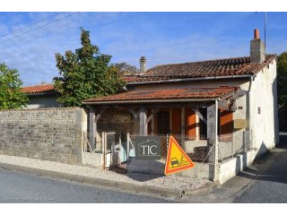 Habitable Small House With Courtyard..