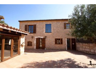 Old townhouse renovated in Majorcan..