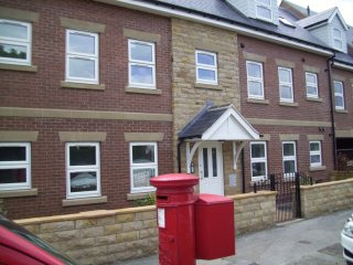 Camwal Court, Harrogate Hg1 4qs