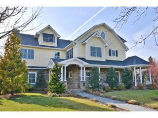 7 bedroom Flat For Sale: 125 Monroe..