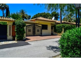 HM2658 - Villa For sale in Benamara..