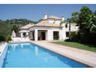 7 Bedrooms - Villa - Malaga - For Sale
