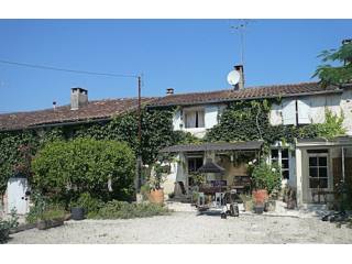 A Jewel By The Charente....