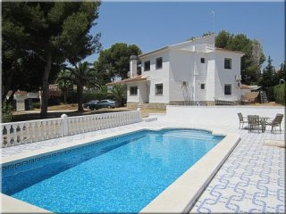 Pilar de la Horadada 5 Beds 3 Baths..