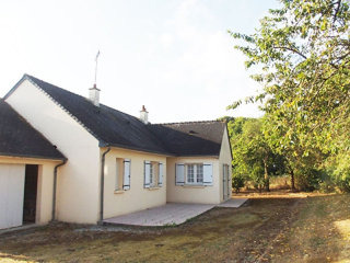 Traditional Property with Garden