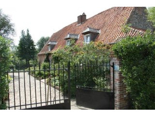 3 bedroom Character For Sale: 62560..