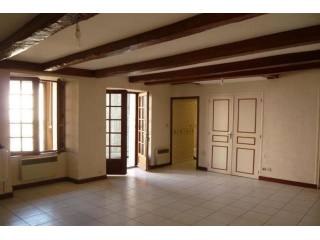 5 bedroom Flat For Sale: 86360 MONTAMISÉ