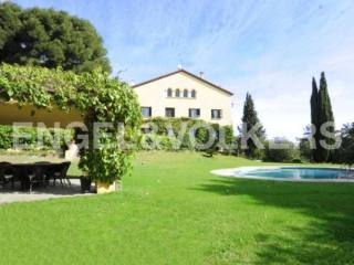 Beautiful Manor House. Barcelona Coast