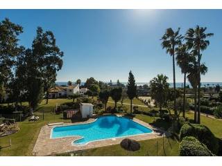4 Bedrooms - Apartment - Malaga - For..