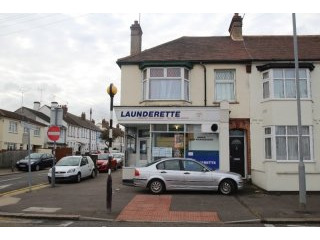 FAIRFAX DRIVE, WESTCLIFF ON SEA SS0 9RN