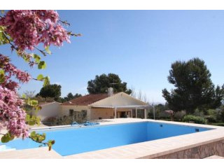 3 Bed Villa with Pool in Caudete (Ref...
