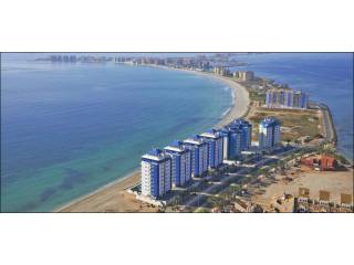 Beachfront Apartments with Spectacular..