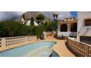 3 Bedroom 2 Bathroom Villa in Javea.