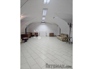 STAN U SAMOM CENTRU GRADA
