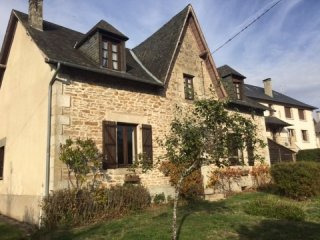 Superb Quality Property, Great Location