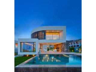 3 Bedroom 3 Bathroom Villa In Benidorm..
