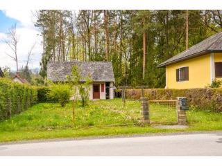 Cottage-House In The Countryside For..