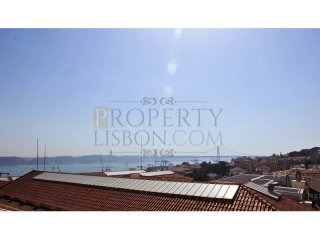 Completely renovated T1 Lisbon..