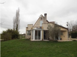 maison STE SABINE BORN 150 000 €..