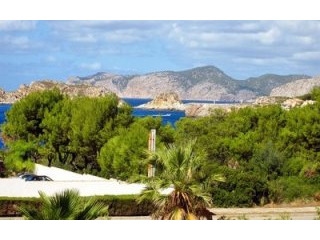 Beautiful 1st floor apartment in a..