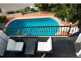 Fabulous Refurbished Townhouse In Aloha..