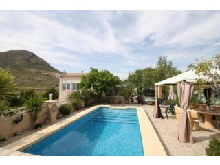 *Marvelous in Mutxamel. Unique property..