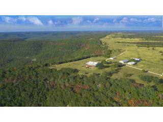 Sunset Ranch House with 2,282 Acres