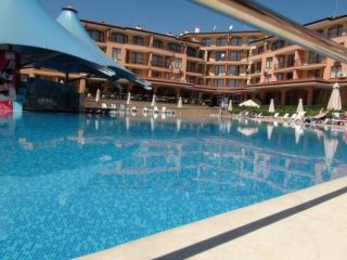 1 bedroom furnished apartment just 100..