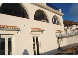 Town House for Sale in Competa, Competa..