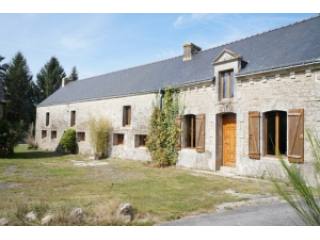 2 Bed Stone Built Logere & Cottage