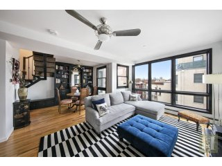 3 bedroom PentHouse For Sale: 223 NORTH..