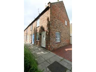 Dobson Row, Selby