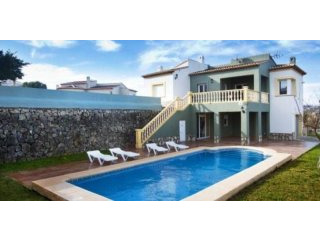 2 Bedroom 2 Bathroom Villa in Javea.