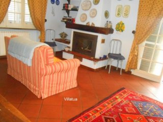 Villa - For Sale - - EUR 560000