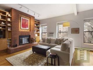 2 bedroom Apartment For Sale: 165..