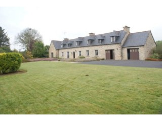 4 Bedroom Detached Longere