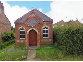 2 bedroom, Detached House house for sale