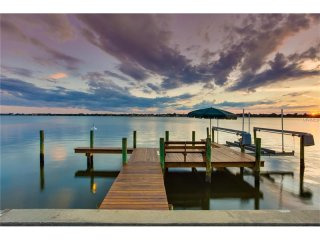 Land For Sale: 1705 Southpointe Dr..