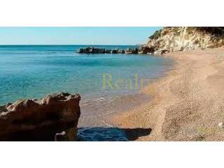 Large plot for sale on the seafront in..