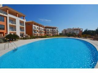 Modern 2 Bedroom apartment in central..