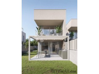 Luksuzni duplex apartman u blizini mora!