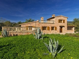 Charming Country Cottage In A Quiet..