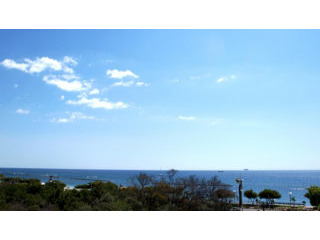 1 Bedroom Apartment Near The Sea.