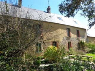 Maison En Pierre