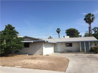 5820 Martita Ave Las Vegas, NV, 89108..