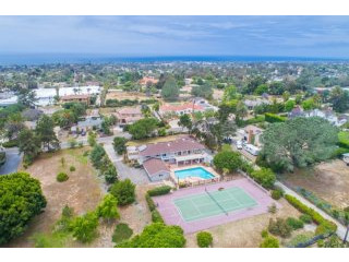1485 Crest Drive