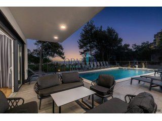 Opatija Mošćenička draga villa 331 m2 s bazenom