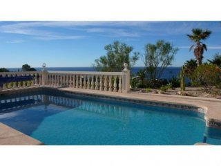 3 Bedrooms - Villa - Alicante - For Sale