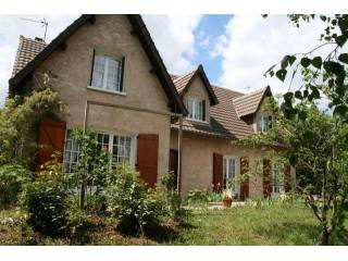 6 bedroom House For Sale: 86000 POITIERS